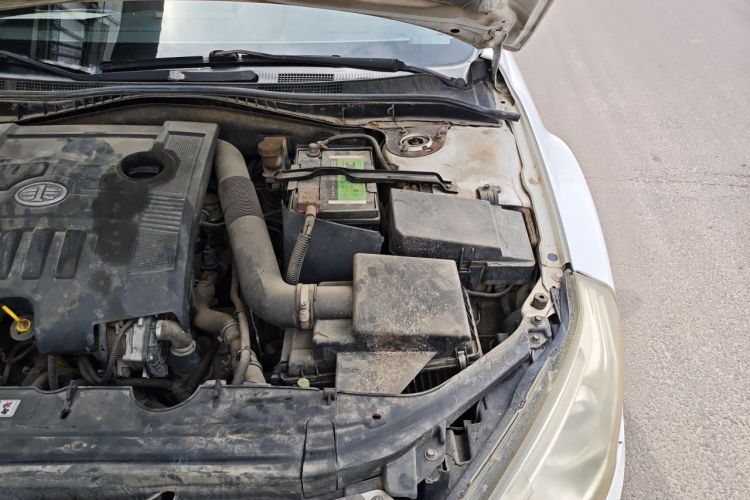 Used Bestune B50 2013 1.6L manual Comfort trim level Engine Bay Left