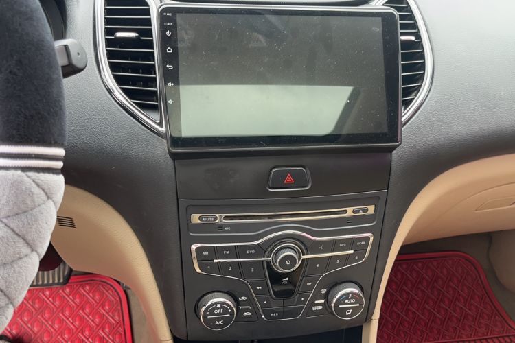 Used Bestune B50 2013 1.6L automatic luxury version Engine Bay
