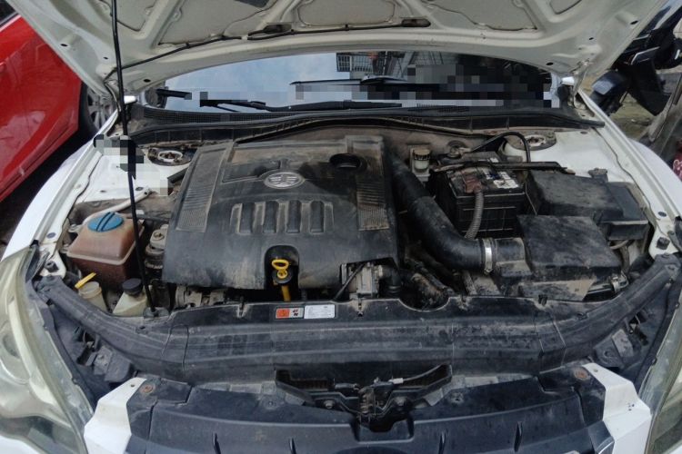 Used Bestune B50 2013 1.6L manual luxury version Engine Bay