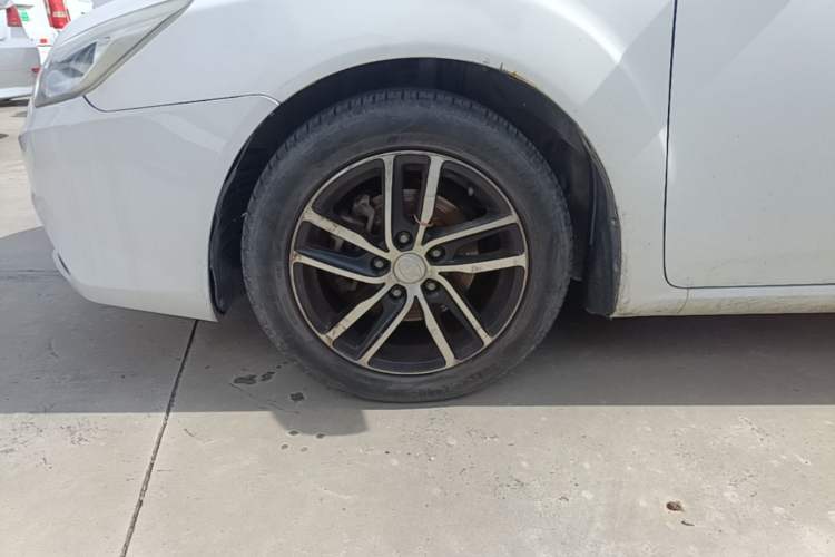 Used Bestune B50 2013 1.6L automatic luxury version Exterior 4