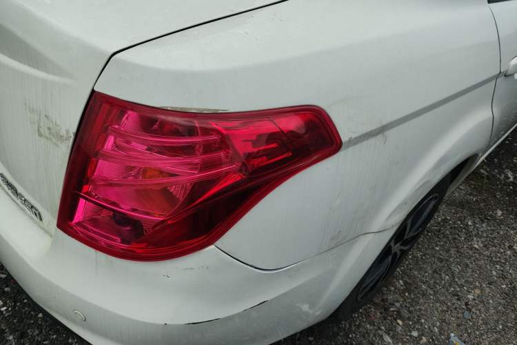 Used Bestune B50 2013 1.6L automatic luxury version Exterior 6