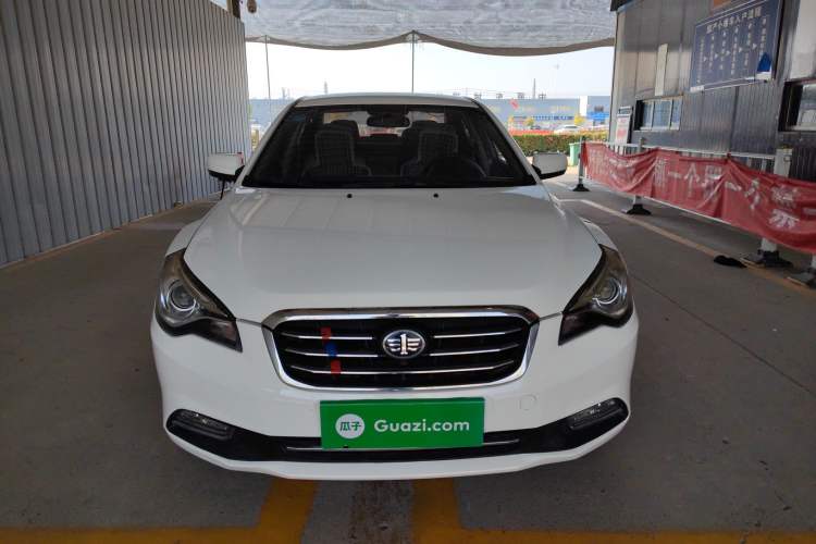 Used Bestune B50 2013 1.6L manual Comfort trim level Front