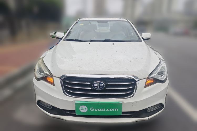 Used Bestune B50 2013 1.6L automatic luxury version Front