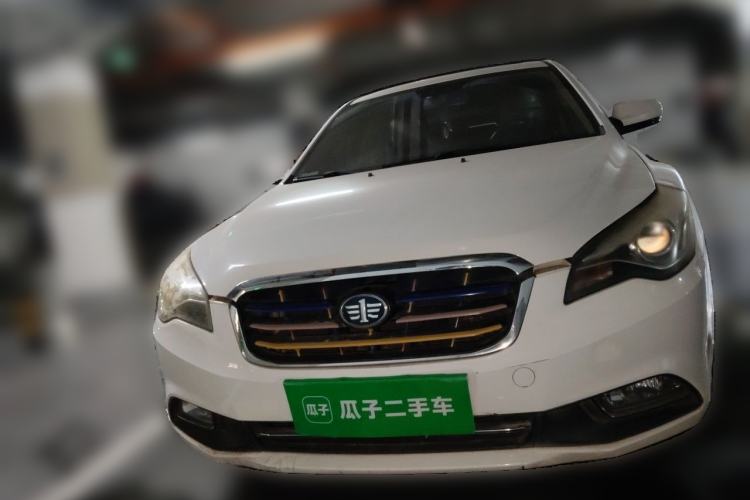 Used Bestune B50 2013 1.6L automatic luxury version Front