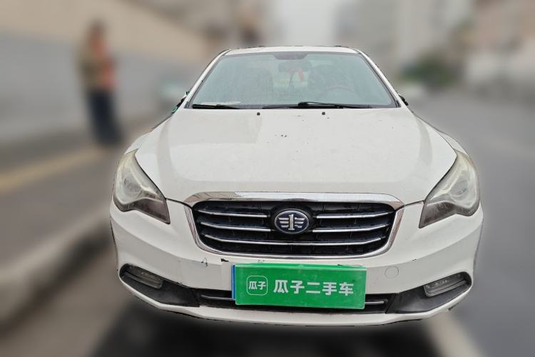 Used Bestune B50 2013 1.6L manual luxury version Front