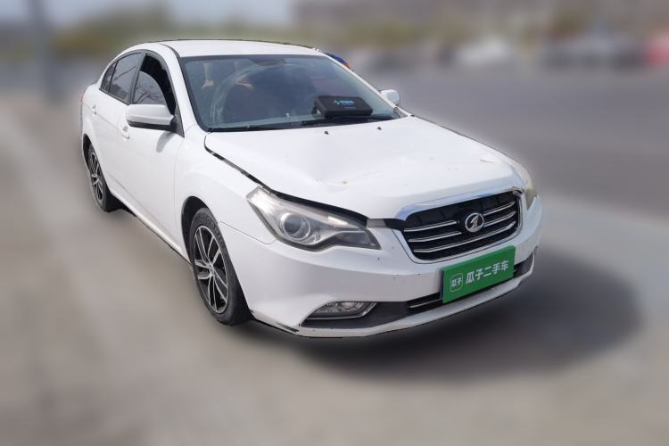 Used Bestune B50 2013 1.6L manual Comfort trim level Front Right 45 Deg