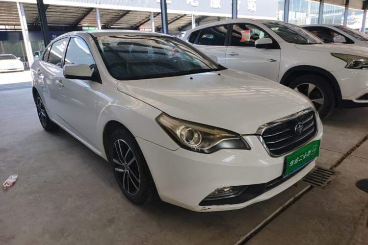 Used Bestune B50 2013 1.6L manual Comfort trim level Front Right 45 Deg