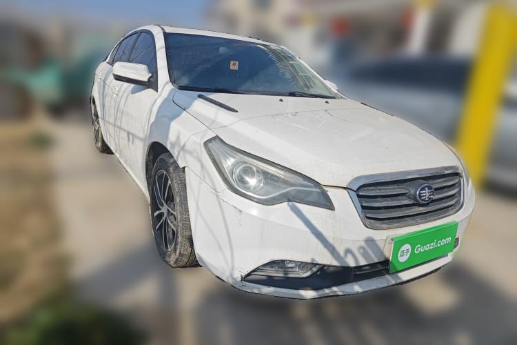 Used Bestune B50 2013 1.6L automatic luxury version Front Right 45 Deg