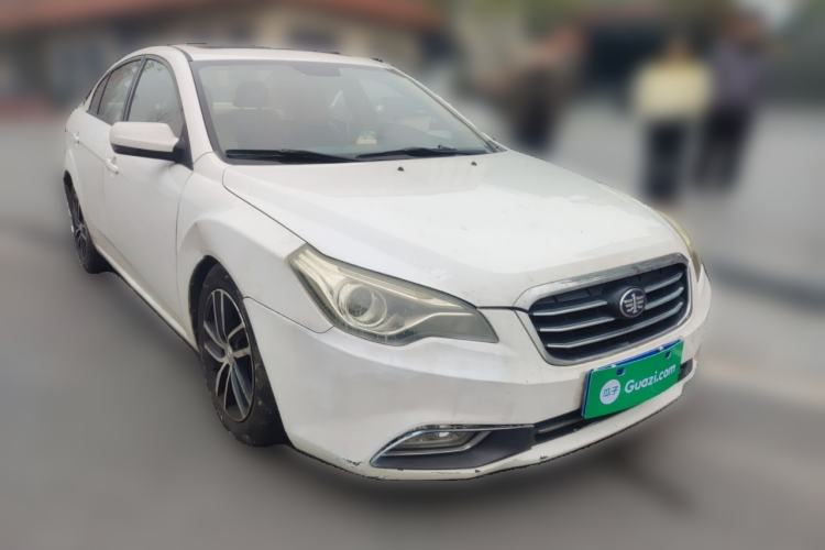 Used Bestune B50 2013 1.6L automatic luxury version Front Right 45 Deg