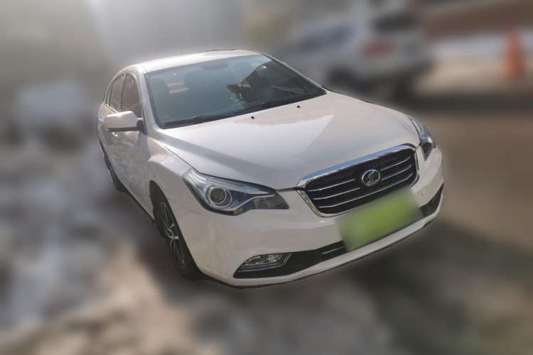 Used Bestune B50 2013 1.6L manual Comfort trim level Front Right 45 Deg