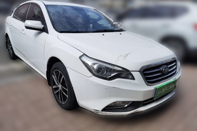 Used Bestune B50 2013 1.6L automatic luxury version
