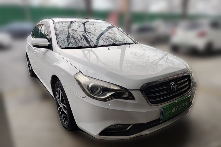 Used Bestune B50 2013 1.6L automatic luxury version Front Right 45 Deg