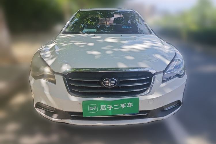 Used Bestune B50 2013 1.6L automatic luxury version Front