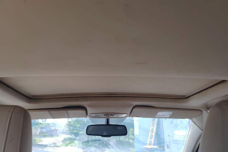 Used Bestune B50 2013 1.6L manual luxury version Headliner