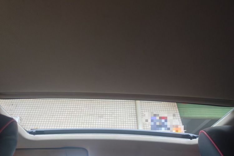 Used Bestune B50 2013 1.6L manual luxury version Headliner