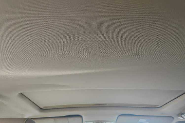 Used Bestune B50 2013 1.6L automatic luxury version Headliner