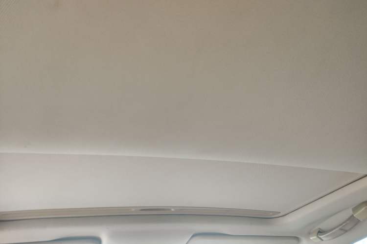 Used Bestune B50 2013 1.6L manual luxury version Headliner