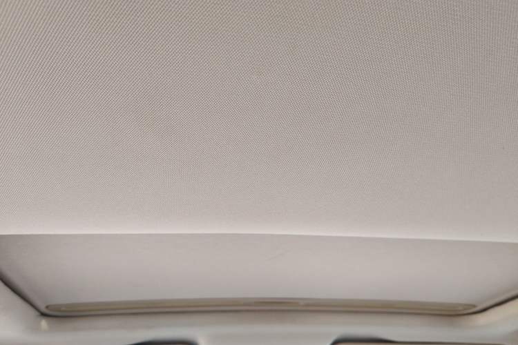 Used Bestune B50 2013 1.6L manual luxury version Headliner