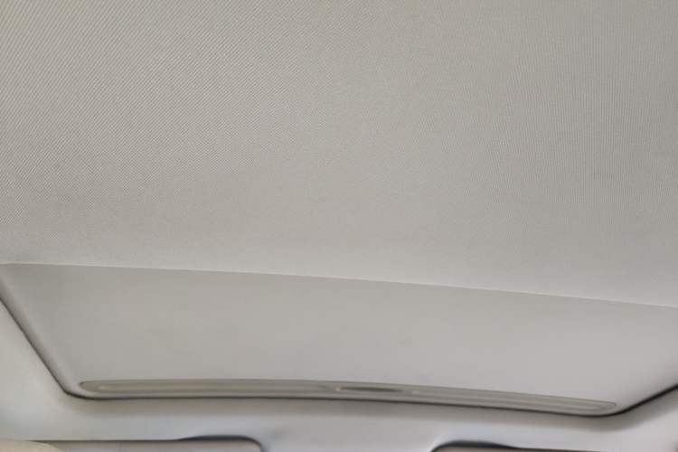 Used Bestune B50 2013 1.6L automatic luxury version Headliner