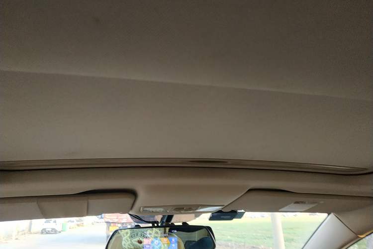Used Bestune B50 2013 1.6L manual luxury version Headliner