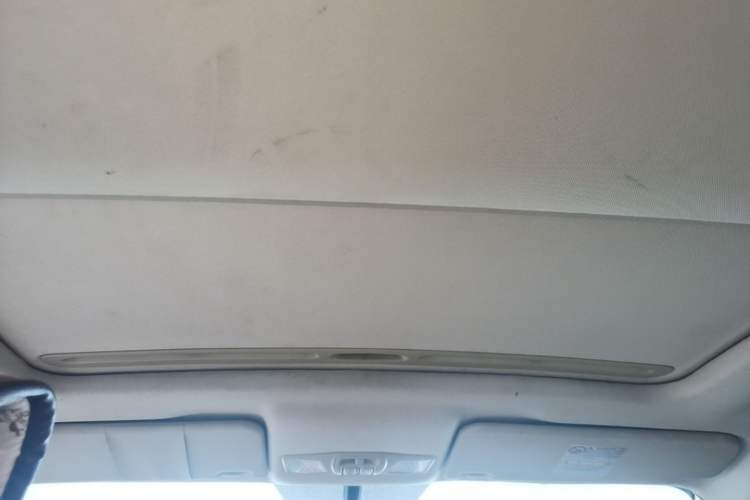 Used Bestune B50 2013 1.6L manual luxury version Headliner