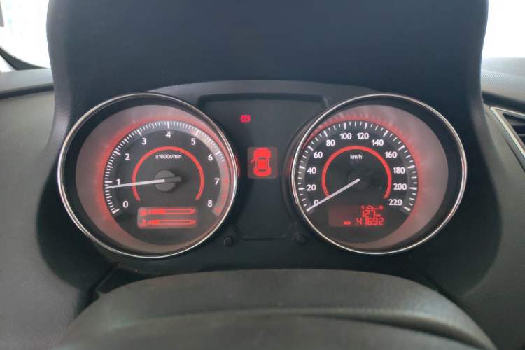 Used Bestune B50 2013 1.6L manual Comfort trim level Instrument Cluster