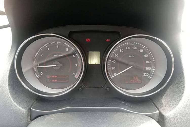 Used Bestune B50 2013 1.6L manual luxury version Instrument Cluster