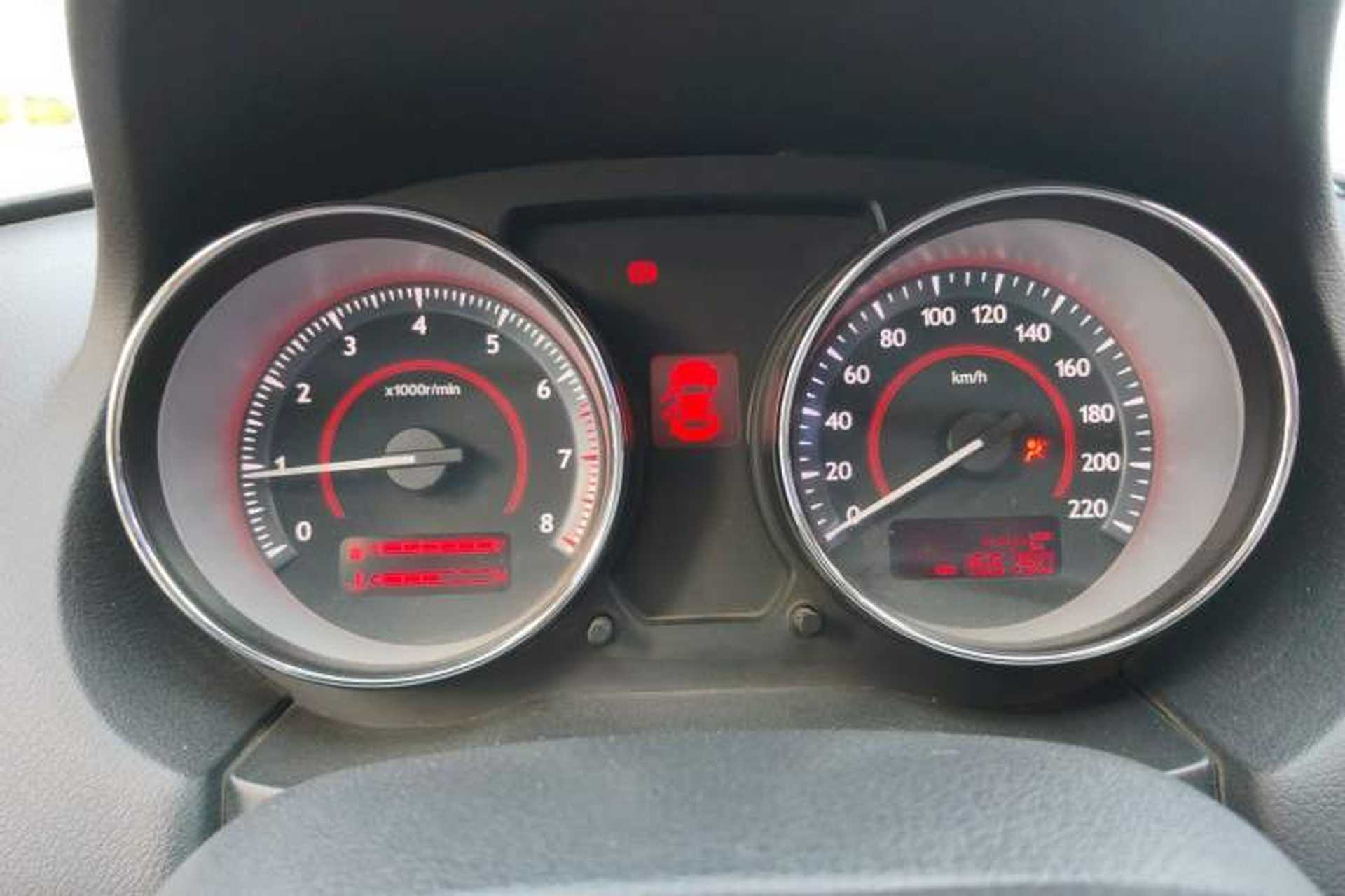 Used Bestune B50 2013 1.6L manual Comfort trim level Instrument Cluster