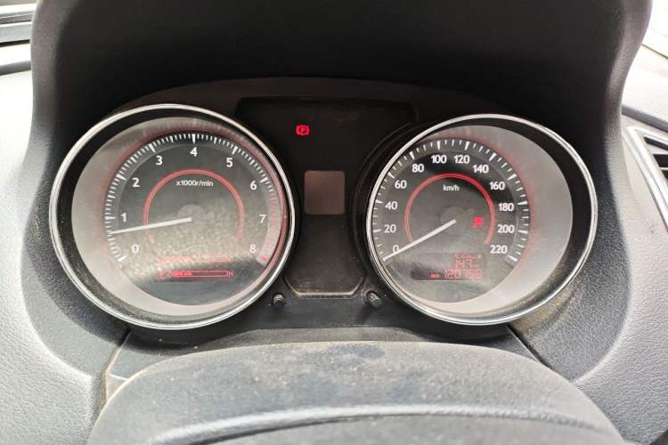 Used Bestune B50 2013 1.6L manual Comfort trim level Instrument Cluster