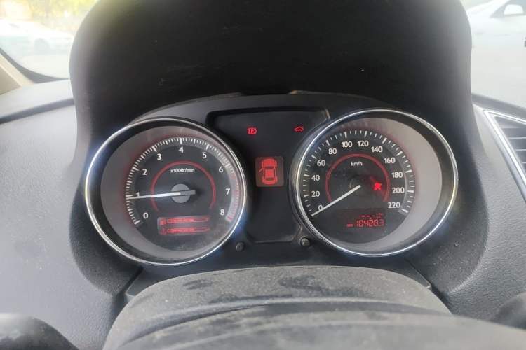 Used Bestune B50 2013 1.6L manual Comfort trim level Instrument Cluster