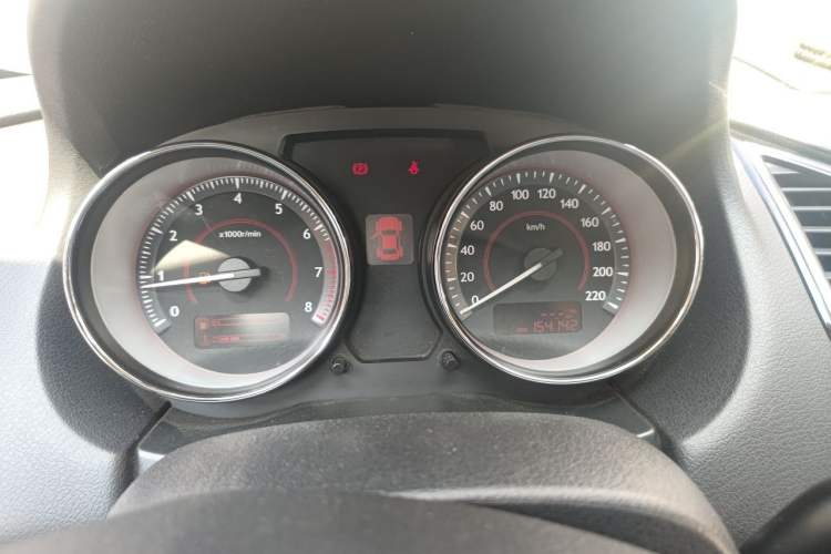 Used Bestune B50 2013 1.6L manual luxury version Instrument Cluster