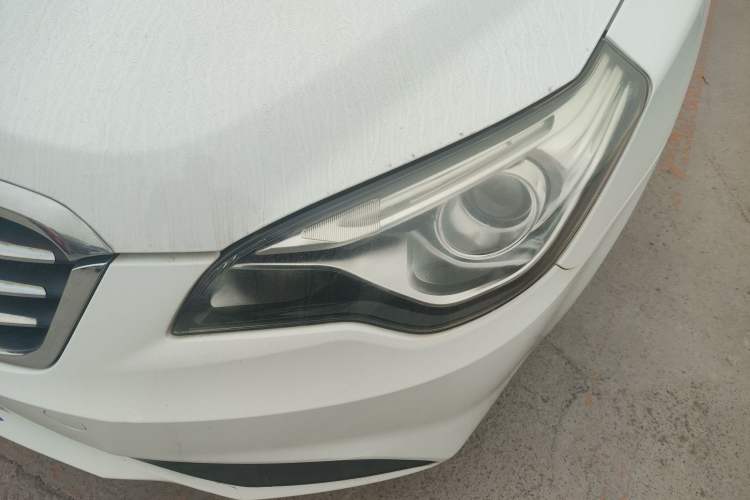 Used Bestune B50 2013 1.6L manual luxury version Left Front Headlight