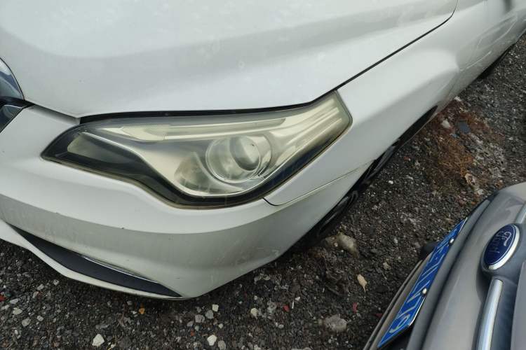 Used Bestune B50 2013 1.6L automatic luxury version Left Front Headlight