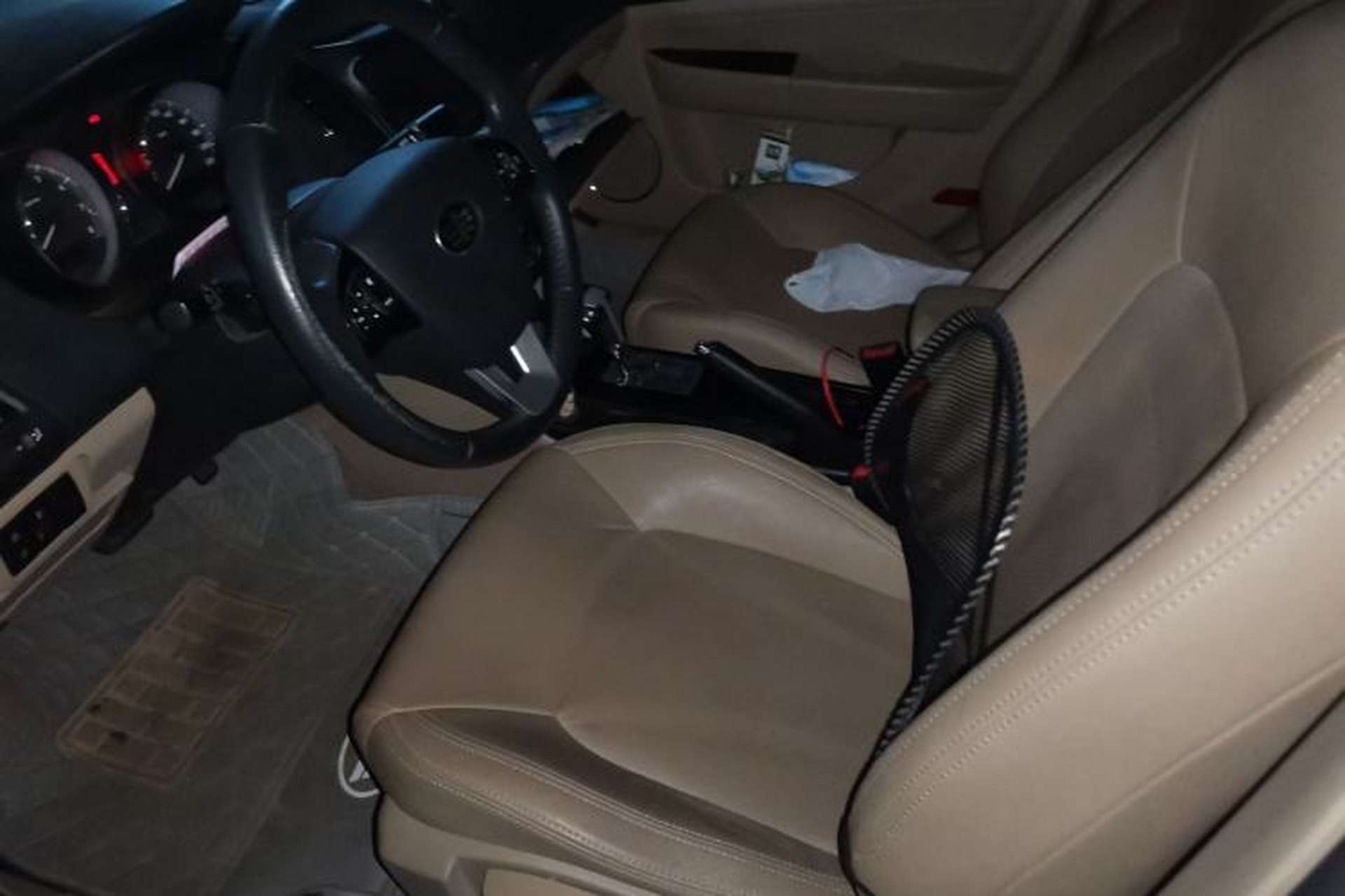 Used Bestune B50 2013 1.6L automatic luxury version Left Front Seat