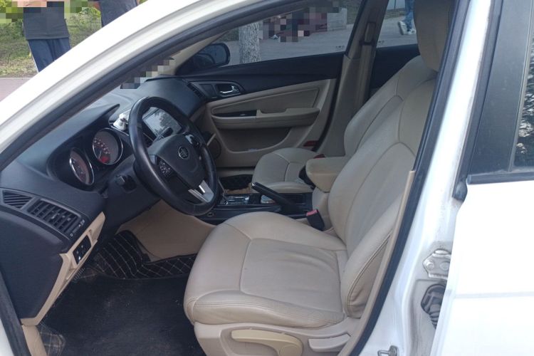 Used Bestune B50 2013 1.8L automatic comfort version Left Front Seat