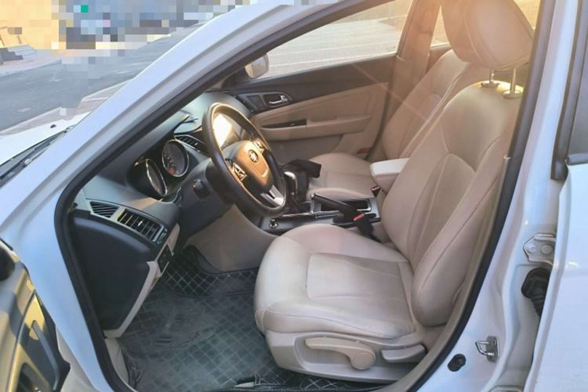 Used Bestune B50 2013 1.6L manual luxury version Left Front Seat