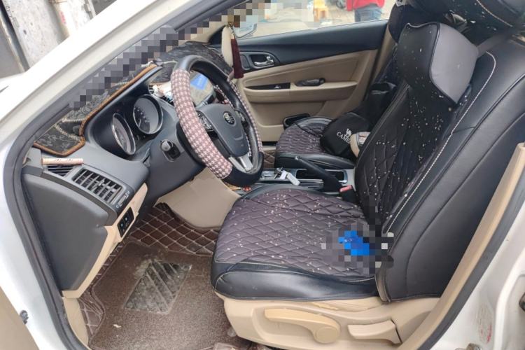 Used Bestune B50 2013 1.6L automatic luxury version Left Front Seat