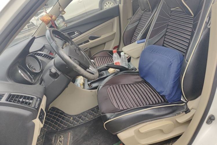 Used Bestune B50 2013 1.6L manual luxury version Left Front Seat