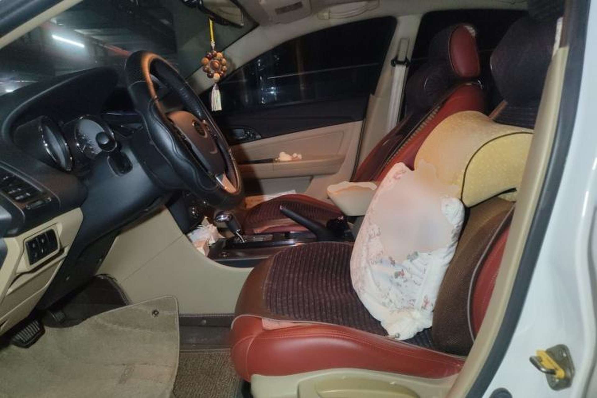 Used Bestune B50 2013 1.6L automatic luxury version Left Front Seat