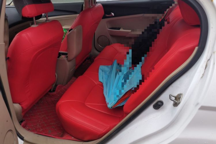 Used Bestune B50 2013 1.6L manual luxury version Left Rear Seat