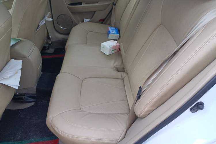Used Bestune B50 2013 1.6L manual luxury version Left Rear Seat