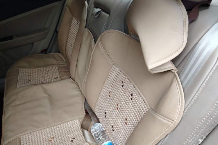 Used Bestune B50 2013 1.6L manual luxury version Left Rear Seat