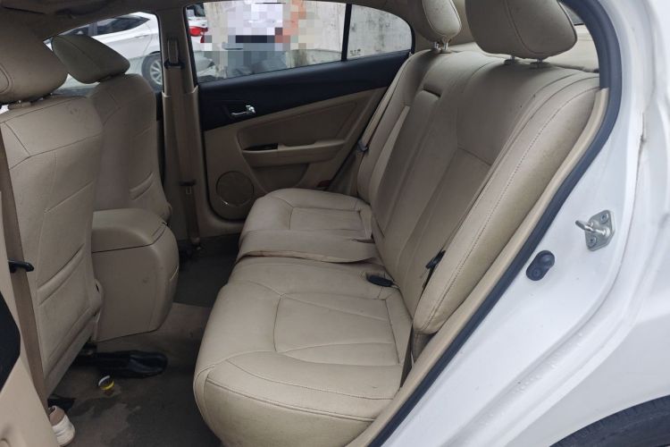 Used Bestune B50 2013 1.6L automatic luxury version Left Rear Seat