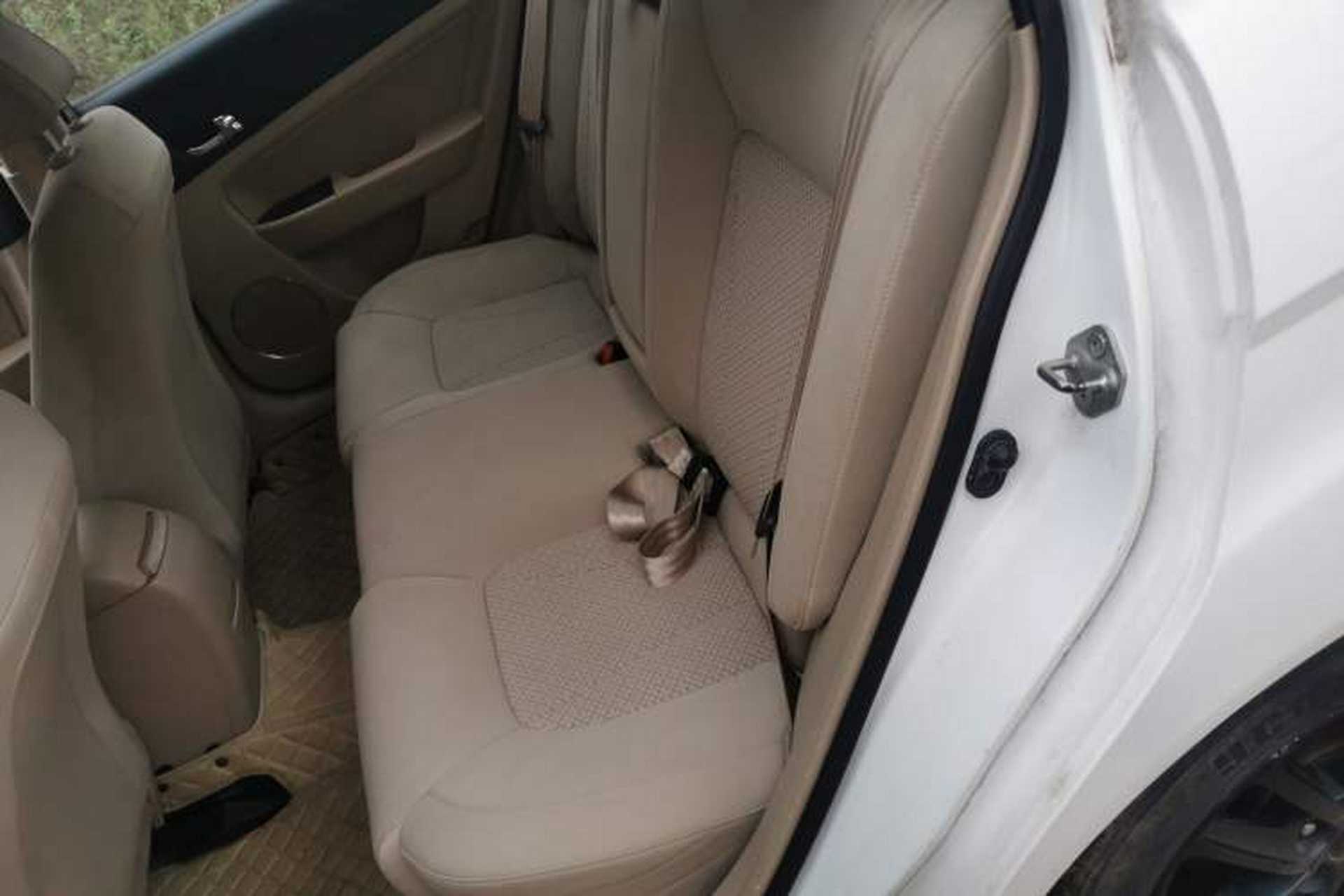 Used Bestune B50 2013 1.6L manual luxury version Left Rear Seat