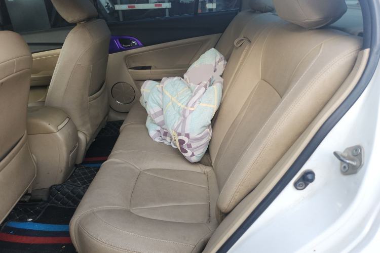 Used Bestune B50 2013 1.6L manual luxury version Left Rear Seat