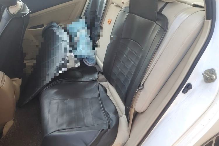 Used Bestune B50 2013 1.6L automatic luxury version Left Rear Seat