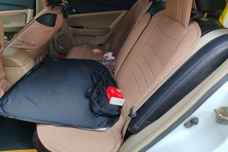 Used Bestune B50 2013 1.6L manual luxury version Left Rear Seat