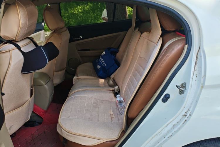 Used Bestune B50 2013 1.6L manual Comfort trim level Left Rear Seat