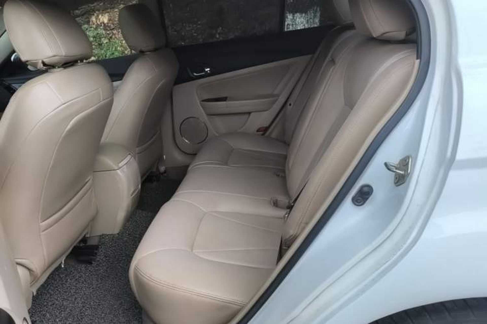 Used Bestune B50 2013 1.6L manual luxury version Left Rear Seat
