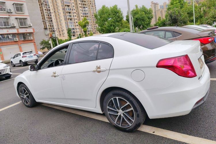 Used Bestune B50 2013 1.6L manual luxury version Left Side